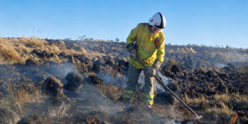 Incendios forestales: controlaron el foco de Salsacate y sigue activo el de Cortaderas El fuego registrado entre Salsacate y Mina Clavero se encuentra sin actividad y permanecerá en guardia de cenizas hasta completar la evaluación del área.