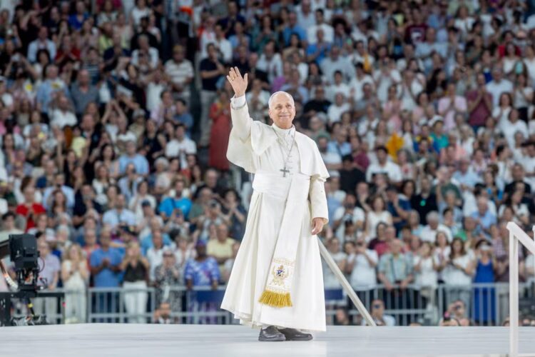 El papa León XIV durante su visita a España, el 8 de junio. Ricardo Rubio (Europa Press vía Getty Images).