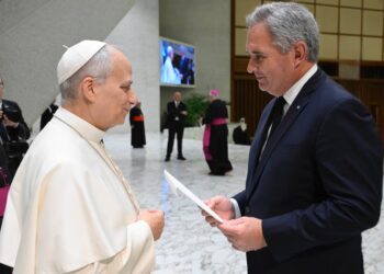 El papa León XIV y el canciller Pablo Quirno.