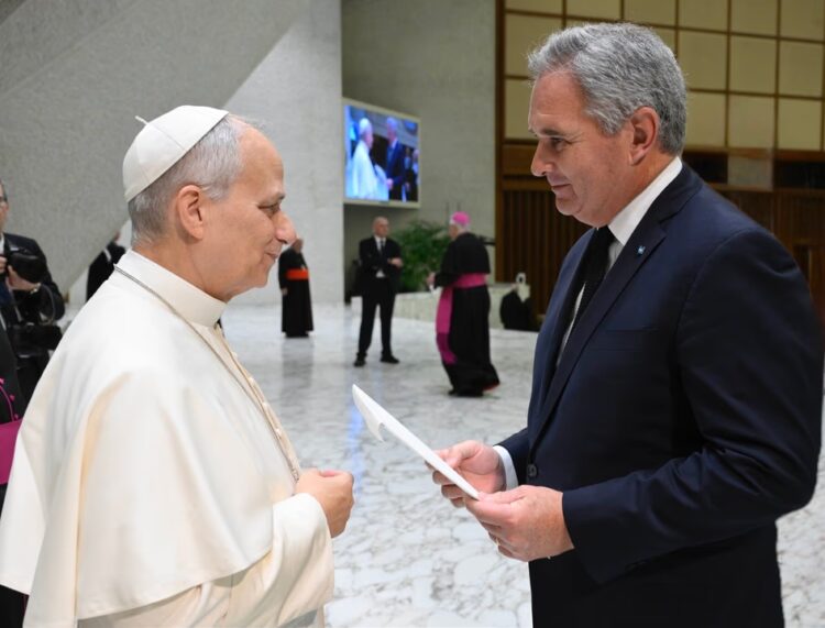 El papa León XIV y el canciller Pablo Quirno.