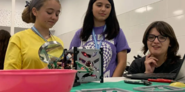 El reconocimiento destaca a seis cordobesas finalistas del programa internacional ShakthiSAT.