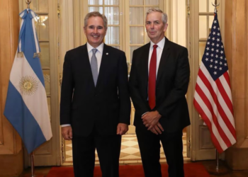 EE. UU. destacó la transformación de Argentina y pidió avanzar con el acuerdo comercial Pablo Quirno y Jeff Goettman.