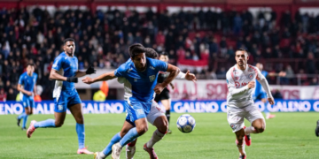 Estudiantes de Río Cuarto cayó 3-0 ante Argentinos Juniors en La Paternal por la segunda fecha del Torneo Clausura.