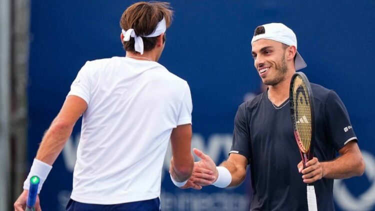 Etcheverry y Cerúndolo lograron un triunfazo en el Masters de Montreal Tomi y Fran brillan en el cemento canadiense.