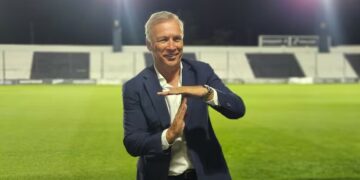 Fassi analizó los refuerzos y le puso un freno a la salida de Dávila Fassi analizó los refuerzos y le puso un freno a la salida de Dávila