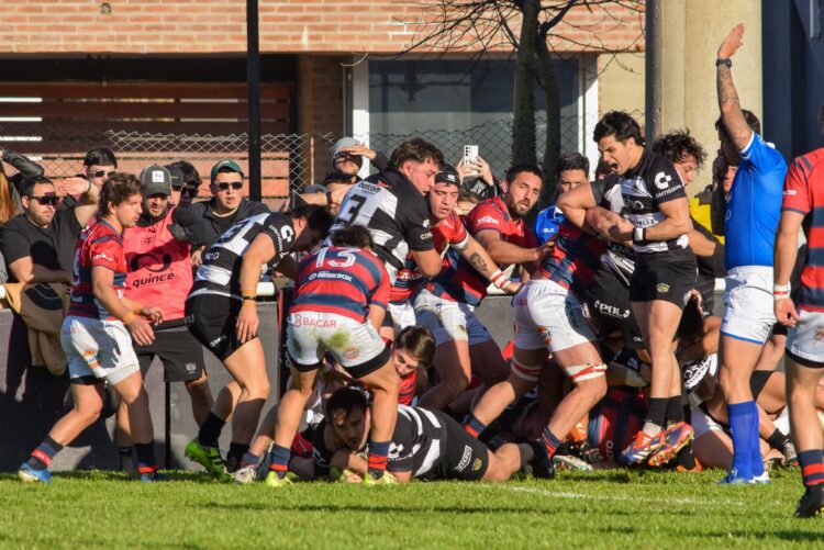 Fecha perfecta para el Tala: ganó el clásico y es líder Tala se adueñó del trofeo El Puente tras el clásico. Foto: @talarugbycluboficial.