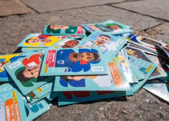 Figuritas que completarán historias en el Hospital Infantil