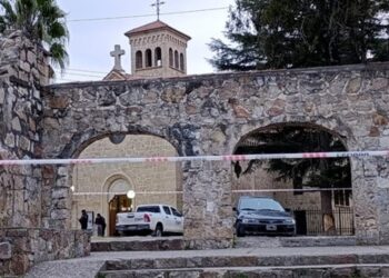 Investigan la muerte de un hombre en un colegio de Villa Carlos Paz