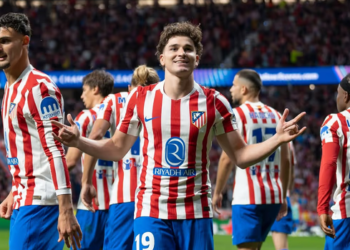 Julián Álvarez faltó por tercer día en el entrenamiento del Atlético de Madrid Julián Álvarez volvió a faltar a la práctica y quedó descartado ante Sevilla.