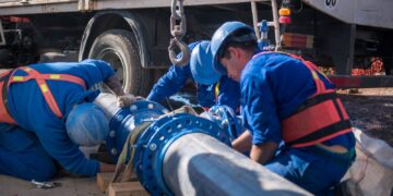 La Municipalidad de Córdoba ejecuta el tramo final del nexo de agua en Primero de Mayo Agua