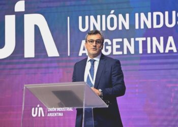 UIA