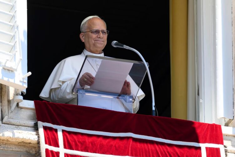 El papa León XIV pidió soluciones de paz y justicia tras la muerte de 72 personas.