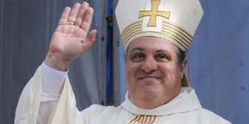 La iglesia reclamó una solución para las familias endeudadas