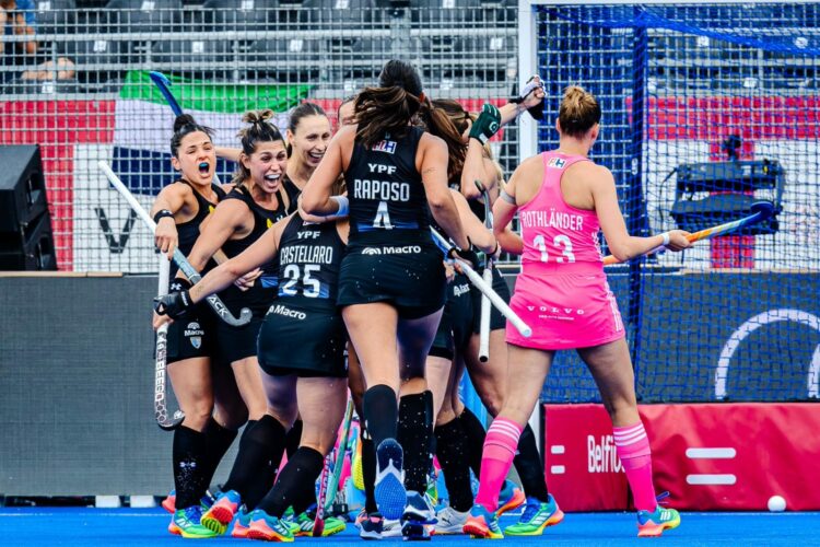 Las Leonas le ganaron un partido sufrido a Alemania y son punteras de su grupo Las Leonas le ganaron un partido sufrido a Alemania y son punteras de su grupo