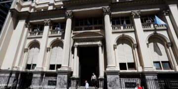 14 provincias volvieron al déficit financiero y crece la presión fiscal
