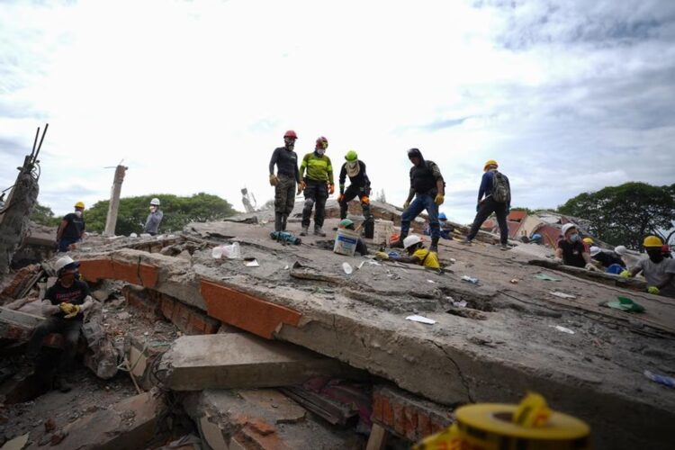 Colombia: la cifra de muertos por el terremoto asciende a 281 y hay 379 desaparecidos Colombia: la cifra de muertos por el terremoto asciende a 281 y hay 379 desaparecidos