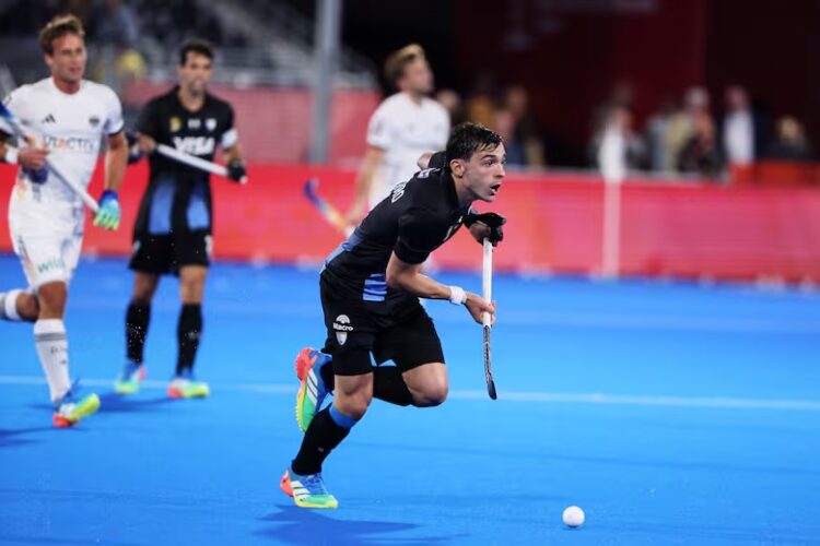 Los Leones perdieron 2-1 con Alemania en la semifinal Bautista Capurro. Foto: Omar Havana.