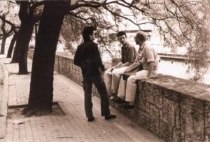 Una foto que se convierte en estatua: proyectan un homenaje al Indio Solari en La Cañada