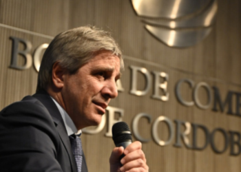 Caputo en la Bolsa: Esto que estamos haciendo va a ser duradero