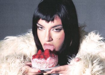 Luz Gaggi: “Soy una chica que hace pop en el cuerpo de una rockstar”