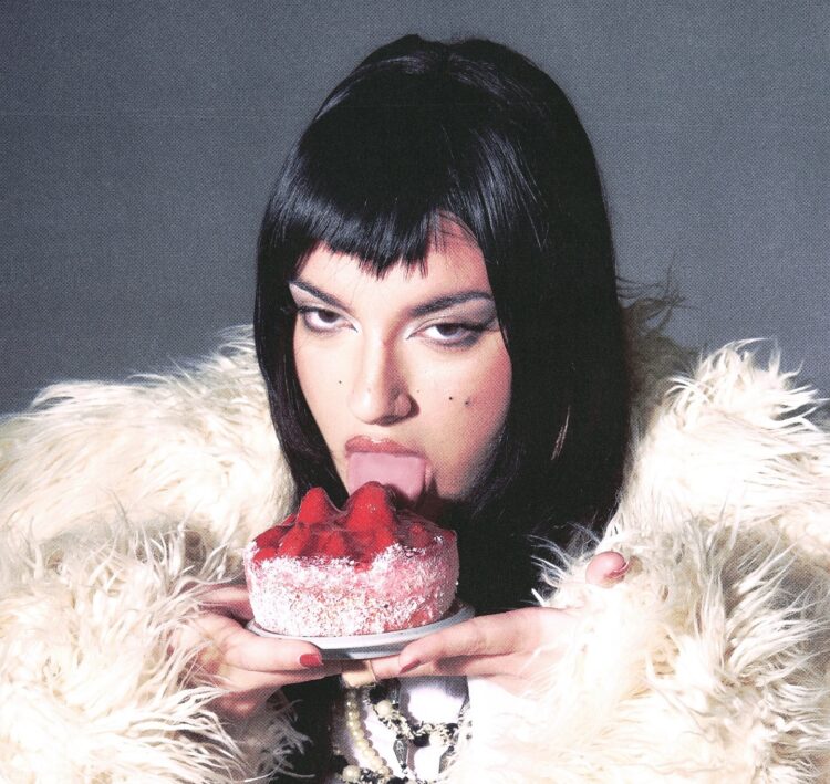 Luz Gaggi: “Soy una chica que hace pop en el cuerpo de una rockstar” Luz celebra hoy sus 24 años, a tal sólo un día de su primer show propio en Córdoba. Foto: Instagram / @luzgaggi.
