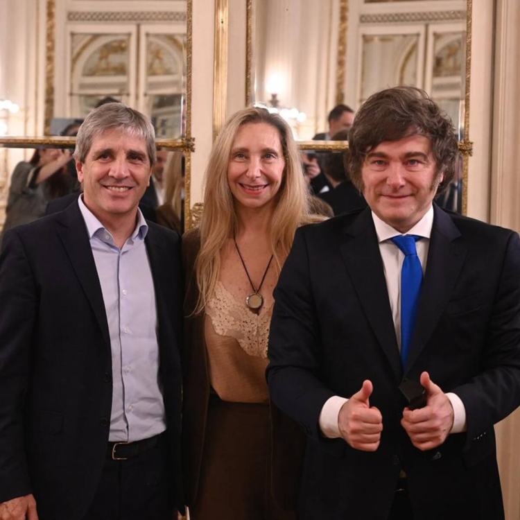 Caputo y los hermanos Milei informaron sus patrimonios.