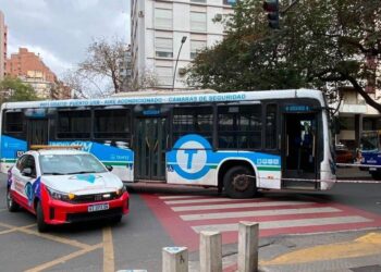 Murió el hombre que había sido embestido por un colectivo en Chacabuco e Illia
