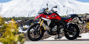 BMW lanzó en Argentina la F 450 GS, nueva puerta de entrada a la línea adventure La BMW 450 GS es la nueva puerta de ingreso a la línea adventure de la marca alemana de alta gama.