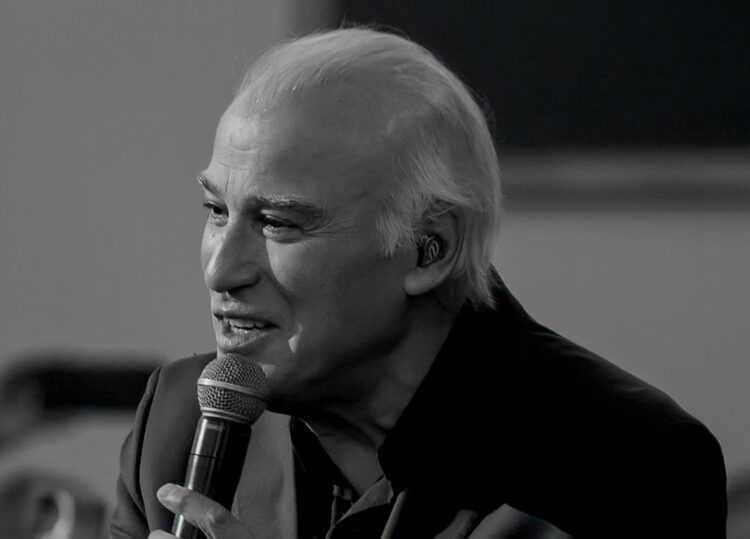 Paz Martínez le pondrá música al cierre de agosto Paz Martínez (Norberto Alfredo Gurvich)suma en su camino reconocimientos como el Premio ASCAP por “Qué ironía” y dos Martín Fierro.