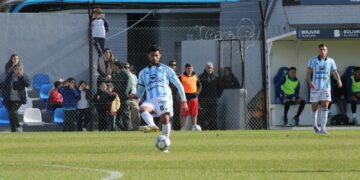 Racing empató en su visita a Ciudad de Bolívar y sigue afuera del Reducido