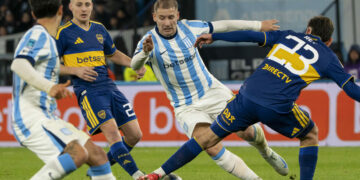 Racing y Boca repartieron puntos en un clásico intenso Racing y Boca repartieron puntos en un clásico intenso