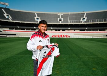 River presentó a Thiago Almada: novena incorporación y contrato hasta 2030