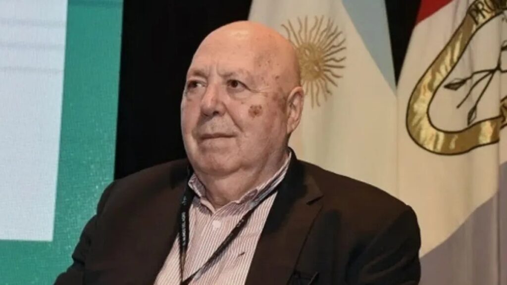 Roberto Urquía cruzó a la gestión económica: "Con los sueldos no se llega al 15" Roberto Urquía