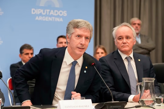 El Gobierno proyecta más de 50.000 millones en exportaciones energéticas y mineras hacia 2030 Santiago Bausili y Vladimir Werning, presidente y vice del Banco Central.