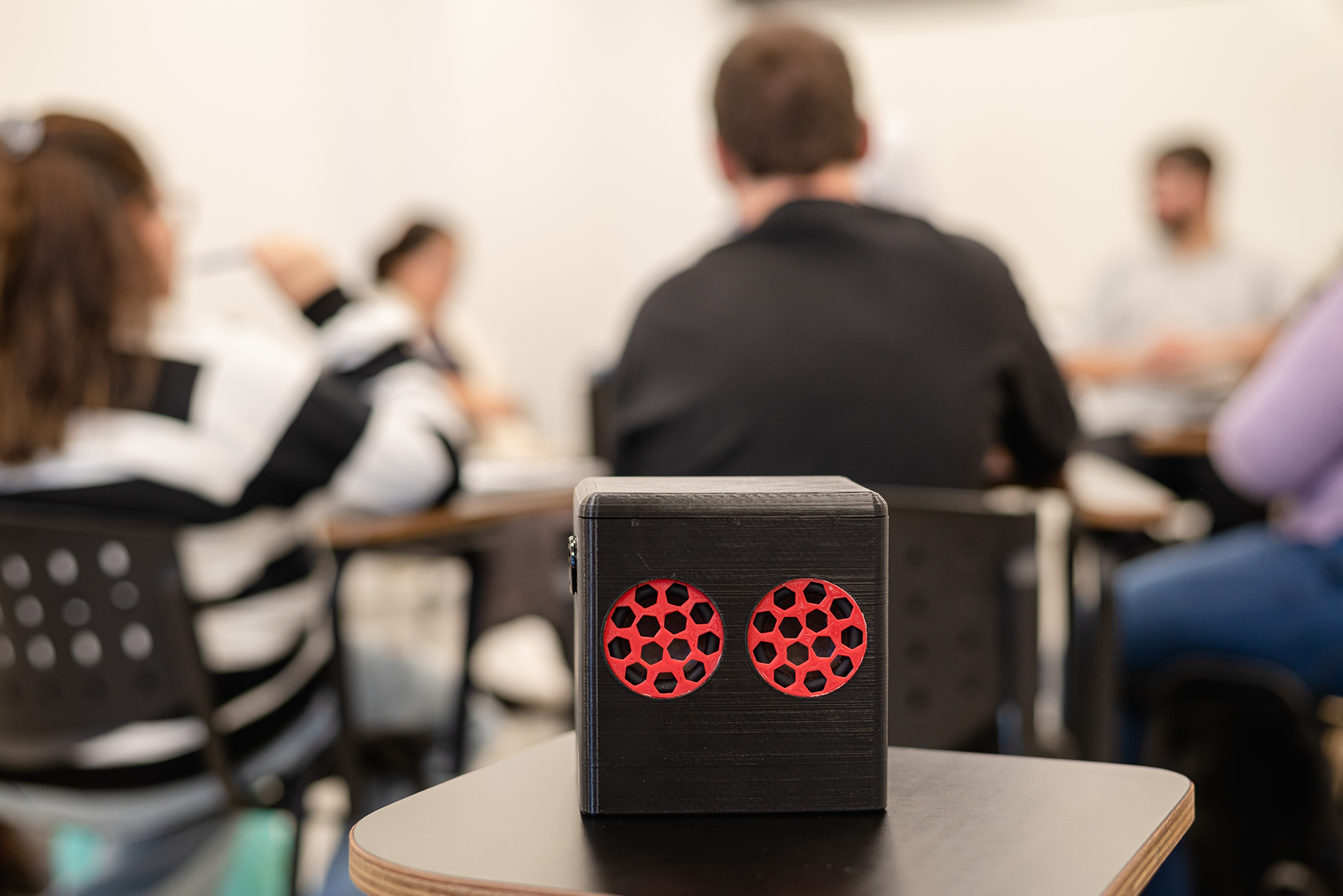 Sono: el dispositivo que revoluciona el entrenamiento de atletas ciegos a través del sonido Sono: el dispositivo que revoluciona el entrenamiento de atletas ciegos a través del sonido