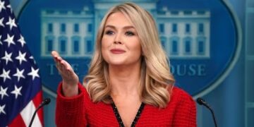 Sorpresa en la Casa Blanca: Karoline Leavitt dejará la vocería de Trump