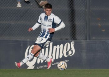 Talleres volvió al triunfo y escaló en la Zona A del Torneo Proyección