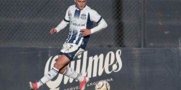 Talleres volvió al triunfo y escaló en la Zona A del Torneo Proyección