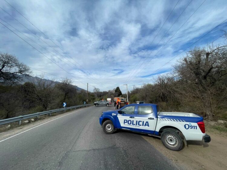 Tres siniestros viales dejaron dos muertos y complicaciones de tránsito Un motociclista murió tras un choque frontal en Las Rabonas.