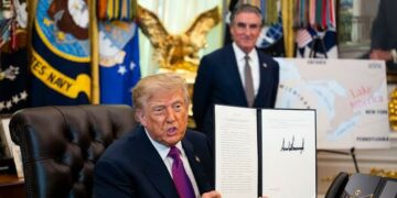 Trump cambió el nombre del Lago Ontario por “Lago América” y Canadá respondió