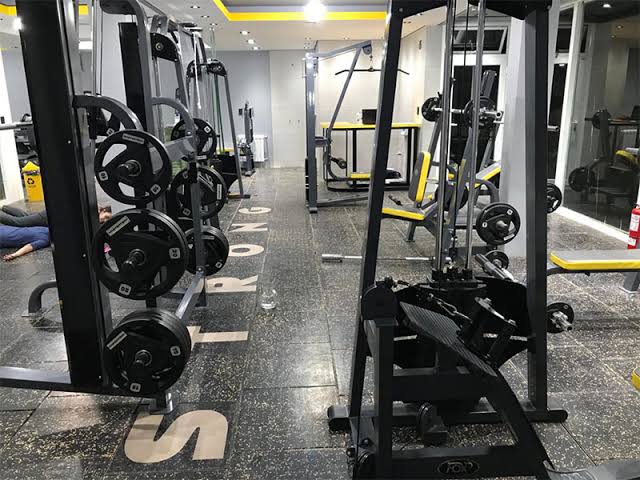 Un hombre se descompensó y murió en un gimnasio Pese a las maniobras de reanimación, se constató su fallecimiento.