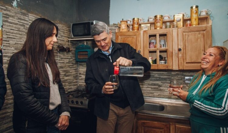 Passerini inauguró las obras junto a vecinos y vecinas de la zona sureste.