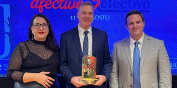 APROSS + Cerca fue reconocido a nivel nacional por su impacto en el acceso a la salud