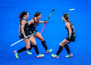 Las Leonas vencieron 2-0 a Escocia y avanzaron a la segunda fase