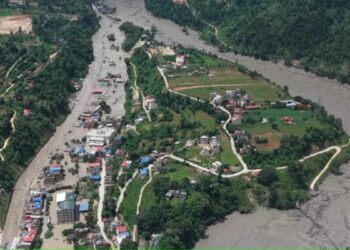 ¿Qué es un GLOF? El fenómeno detrás de la devastadora inundación en Nepal y el Tíbet ¿Qué es un GLOF? El fenómeno detrás de la devastadora inundación en Nepal y el Tíbet