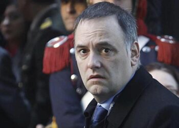 La Justicia intimó a Manuel Adorni a justificar su patrimonio en 15 días La Justicia intimó a Manuel Adorni a justificar su patrimonio en 15 días