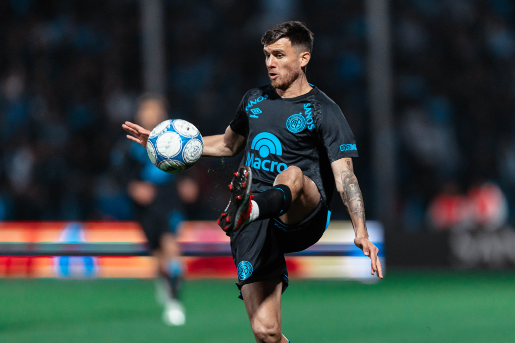 Belgrano recibe a Independiente Rivadavia: empatan 0 a 0 en el primer tiempo Belgrano recibe a Independiente Rivadavia: empatan 0 a 0 en el primer tiempo