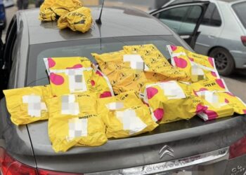 Recuperaron un vehículo de reparto robado y detuvieron a dos personas