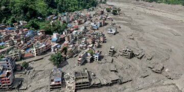 Un especialista analizó el fenómeno que dejó cientos de muertos en Nepal