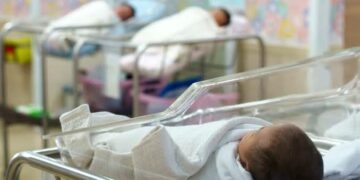 La natalidad en Argentina cayó 47% en 12 años: cuáles son las causas posibles